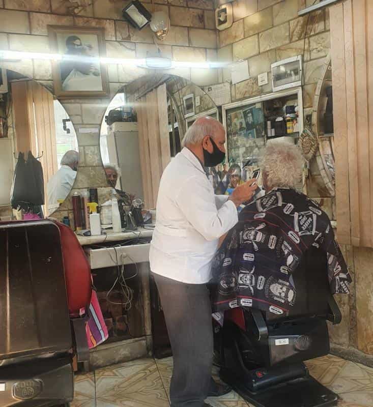 عکس آرایشگاه اسی در چهارصد دستگاه