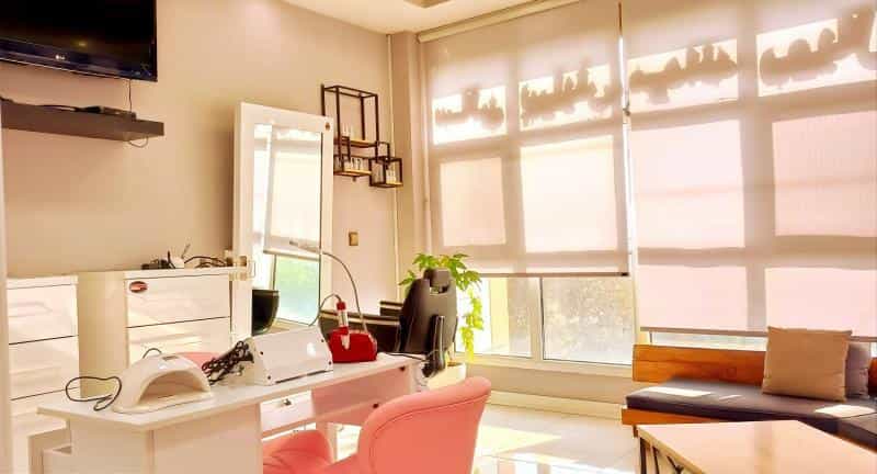 عکس سالن زیبایی دنیس در پرواز