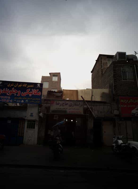 عکس تراشکاری حاج رضا در خاک سفید