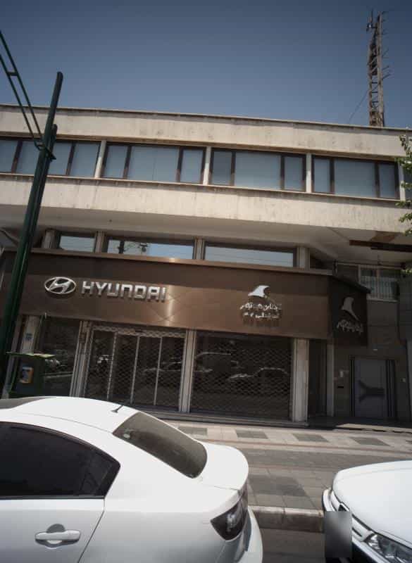 عکس نمایندگی ۳۰۶ کرمان موتور موتمنی در بهار