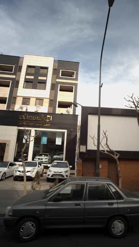 عکس اتو خسروانی در آرژانتین