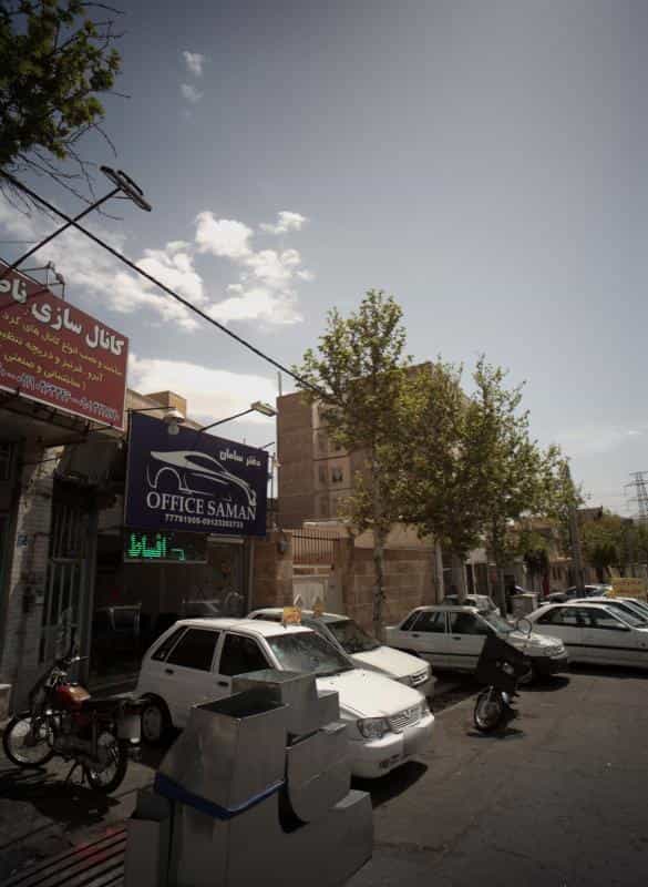 عکس نمایشگاه اتومبیل سامان در خاک سفید
