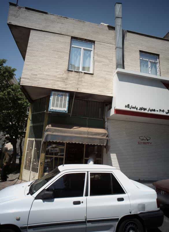 عکس همیار موتور پاسارگاد در افسریه جنوبی
