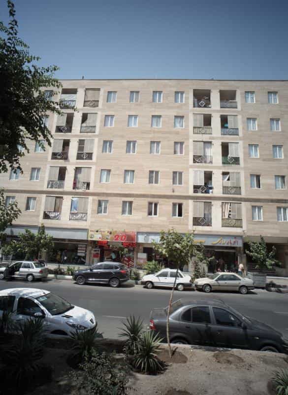 عکس فروشگاه موتور سیکلت در فیروزآبادی