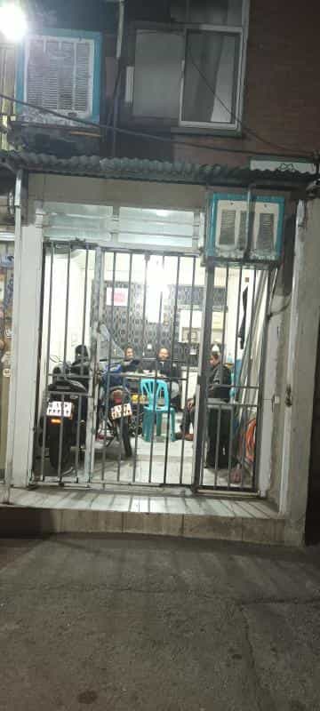 عکس فروشگاه لوازم جانبی و روکش خودرو در کیانشهر شمالی