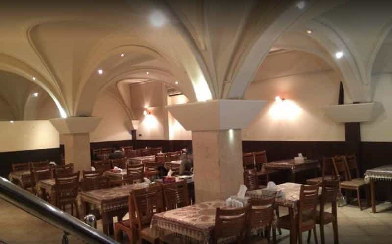 عکس سفره خانه سنتی الهیه در زرگنده
