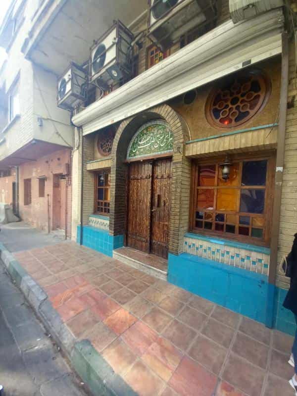 عکس رستوران و سفره خانه سنتی نصف جهان در ایرانشهر