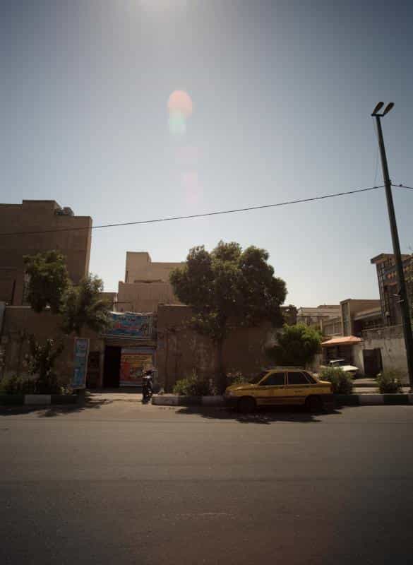 عکس قهوه خانه پدرسالار در باغ آذری