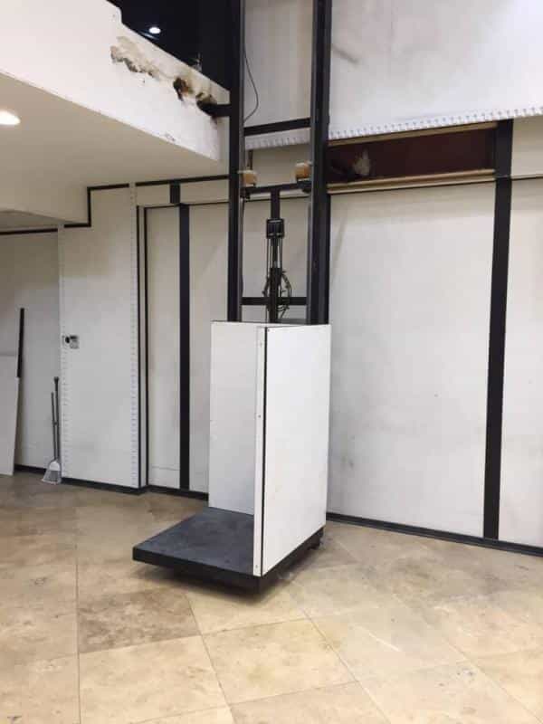 عکس نصب بالابر هیدرولیکی در یوسف آباد