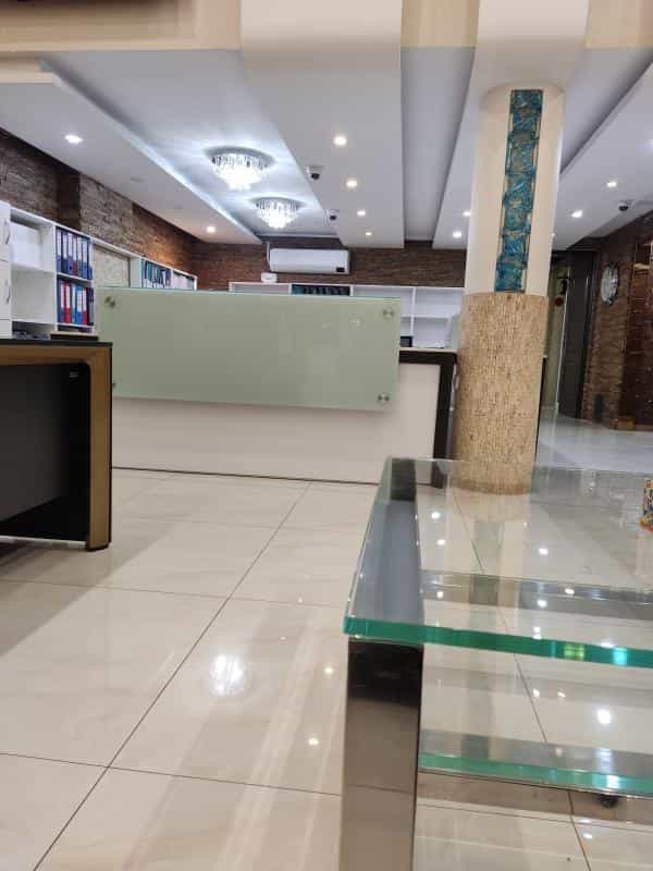 عکس کلینیک دندانپزشکی مدرن در هفت حوض