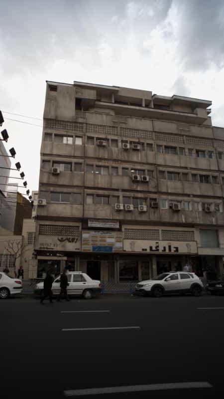 عکس دندانپزشک دلجو در بهجت آباد