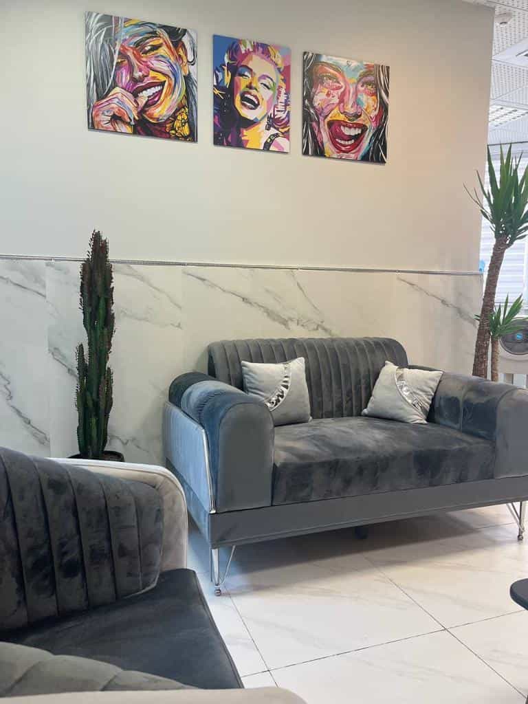 عکس کلینیک دندانپزشکی جلوه در باغ فیض