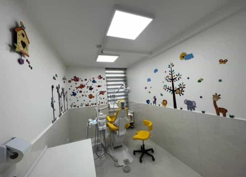 عکس کلینیک دندانپزشکی ملائک