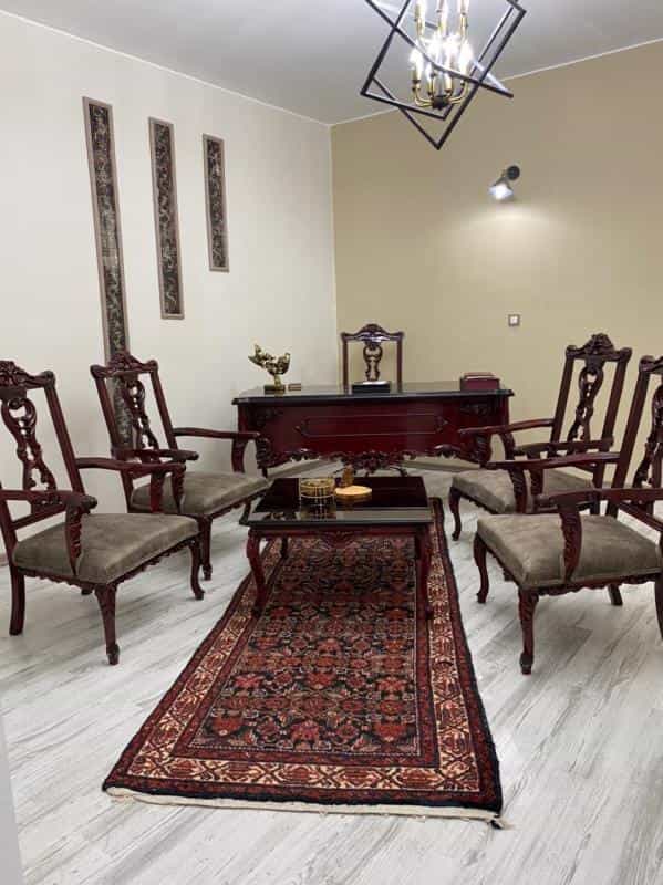 عکس کلینیک زیبایی راز در اختیاریه