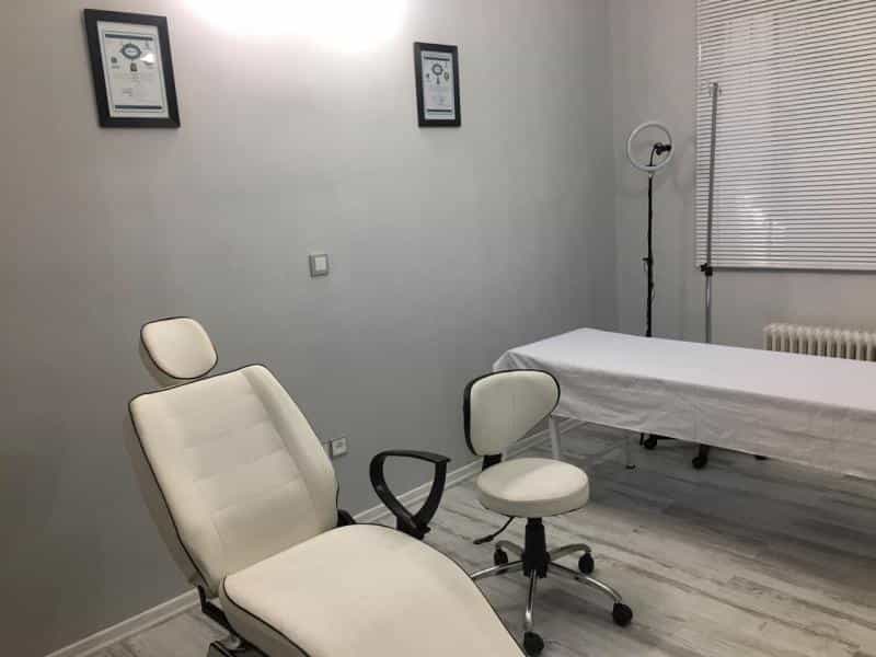 عکس کلینیک زیبایی راز در اختیاریه