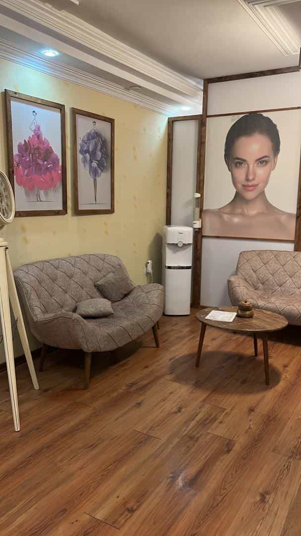 عکس کلینیک پوست و زیبایی کالیستو در پیروزی