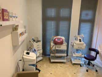 عکس کلینیک تخصصی پوست و مو و زیبایی دکتر کمالی در الهیه