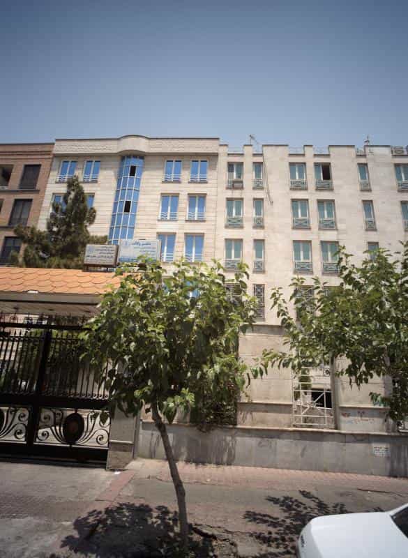 عکس دفتر وکالت صادق مددی در نصرت