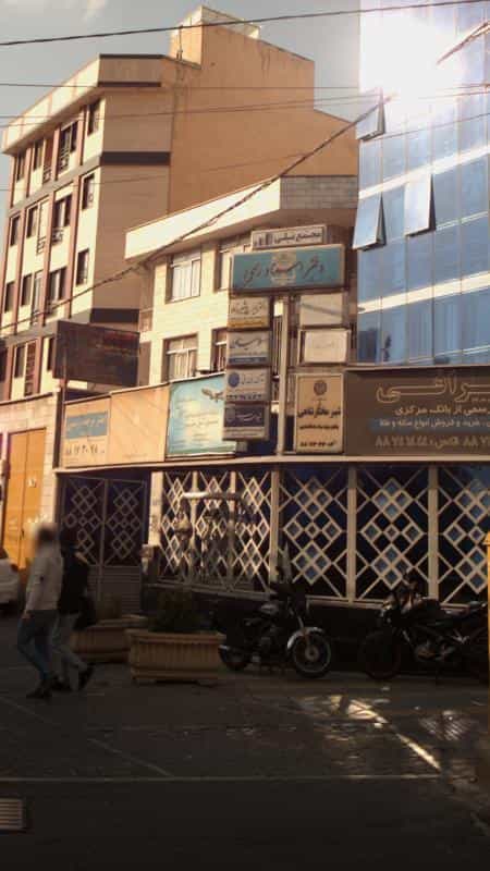 عکس وکیل پایه یک دادگستری و مشاور حقوقی شیوا سرخه نی در عباس آباد