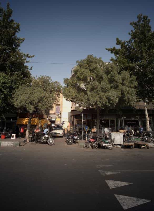 عکس فروشگاه چرخ خیاطی قائم در سنگلج