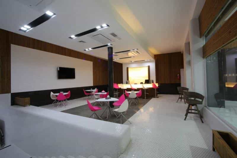 عکس هتل بزرگ ارم در داوودیه