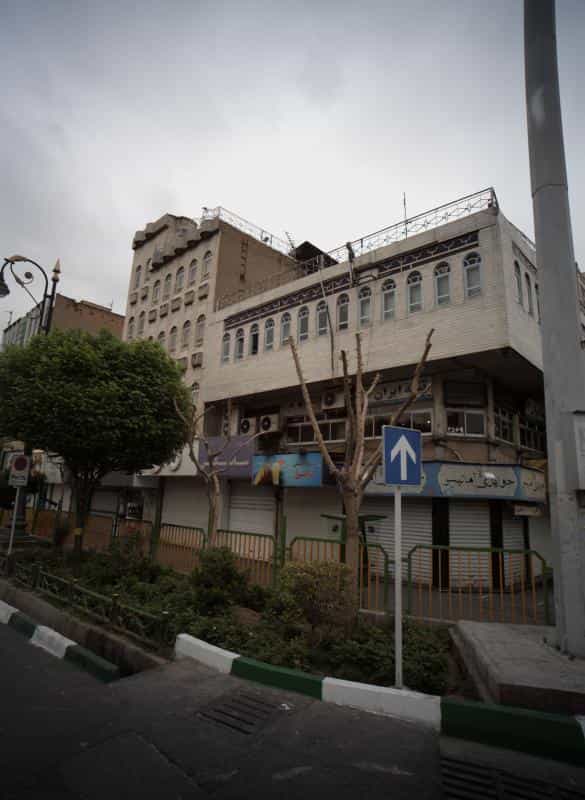 عکس آبمیوه و بستنی فرامرز در مدائن