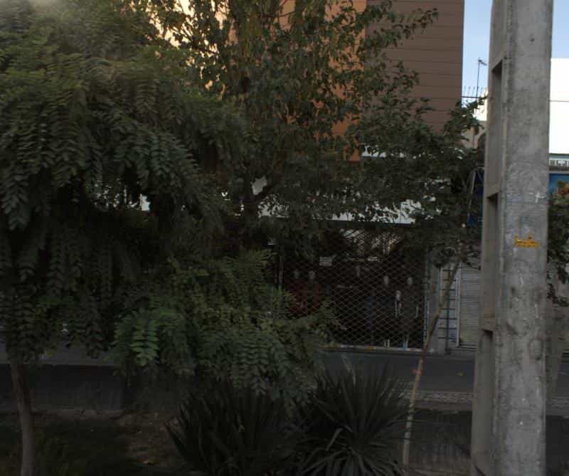 عکس فروشگاه پوشاک در مدائن