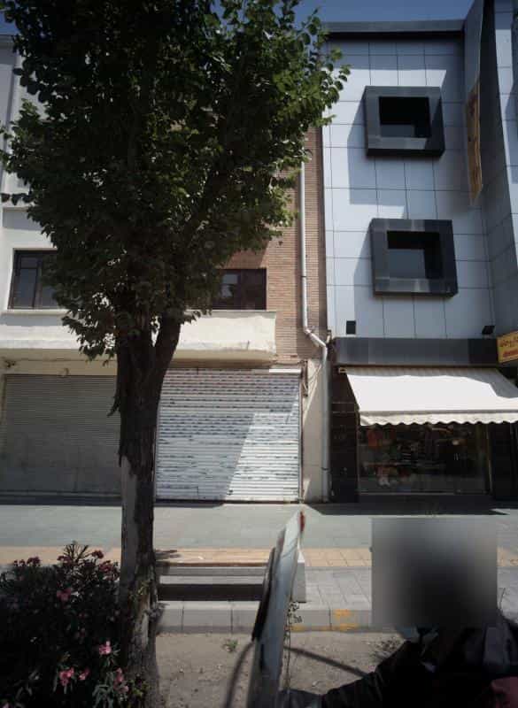 عکس فروشگاه پوشاک در ایرانشهر