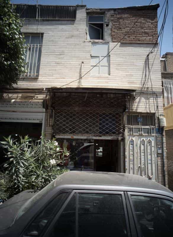 عکس فروشگاه پوشاک در مظاهری