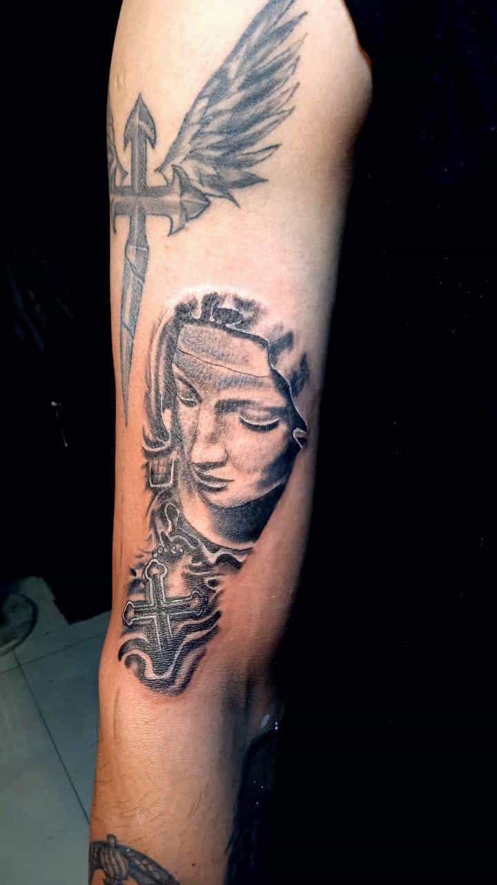 عکس خدمات تتو ژنوس در محله طوقچی اصفهان 