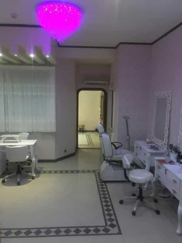 عکس آرایشگاه فرزانه دلیری در محله سیچان اصفهان 