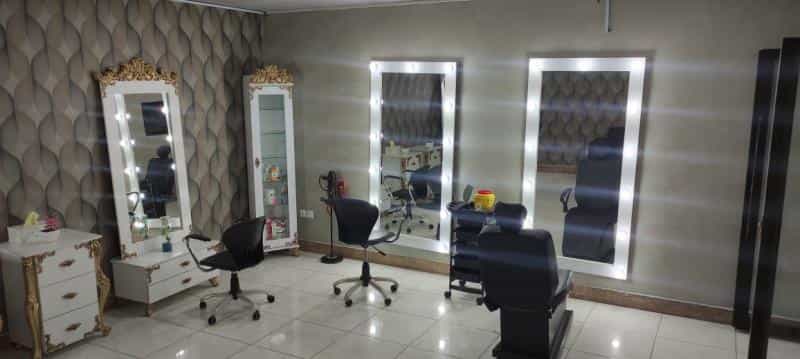 عکس سالن زیبایی منصوره فتحی در محله مفتح اصفهان 