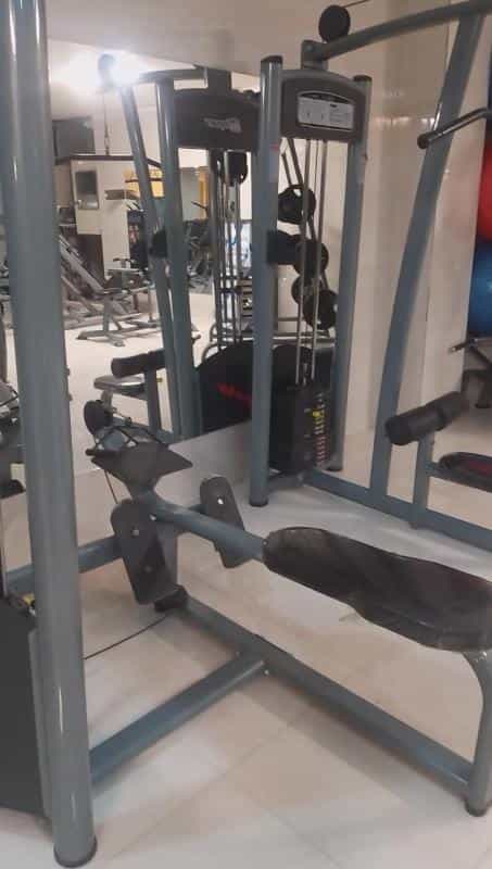 عکس باشگاه بدنسازی بانوان آرتمیس در محله گلستان اصفهان 