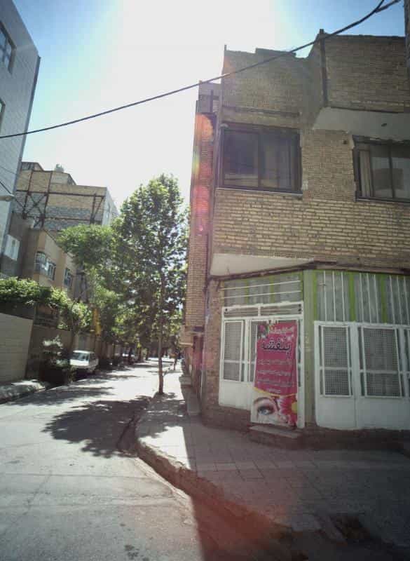 عکس انستیتو زیبایی بنفشه در محله شفا مشهد 