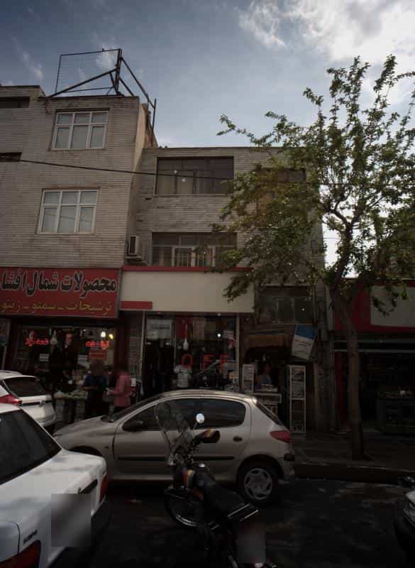 عکس فروشگاه پوشاک آف در افسریه شمالی