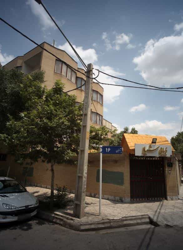 عکس زیبایی شیلا در محله هنرستان مشهد 