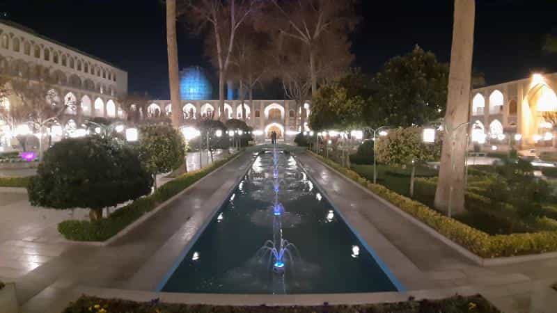 عکس هتل عباسی در محله چرخاب اصفهان 