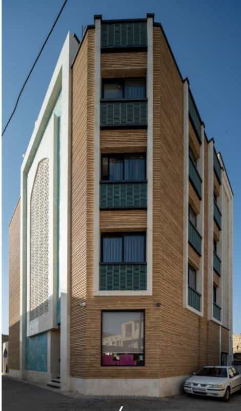 عکس هتل آوات در محله نقش جهان اصفهان 