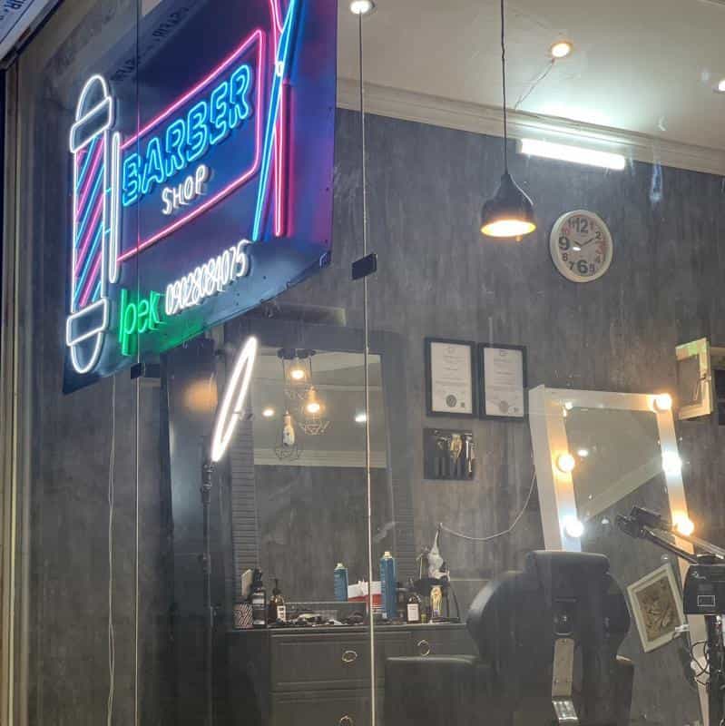 عکس آرایشگاه آیپک در محله جاهد شهر مشهد 
