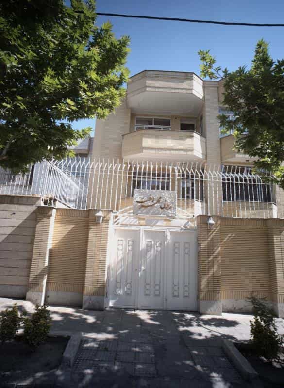 عکس زیبایی مهدخت در محله فرامرز عباسی مشهد 