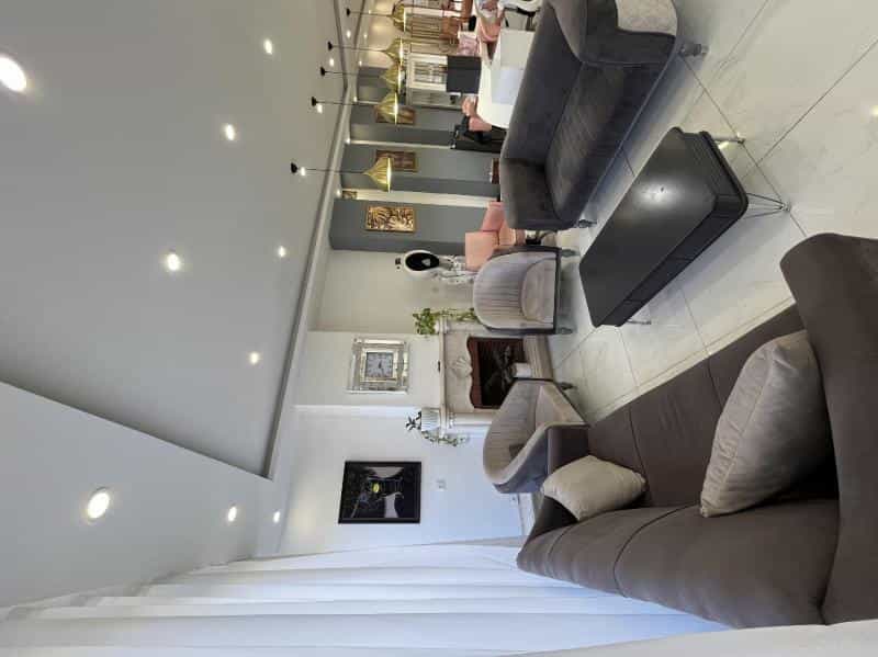 عکس عروس سرای مه لقا انصاری در محله هنرستان مشهد 