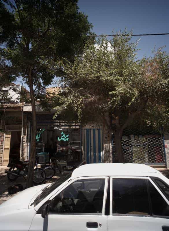 عکس پیرایش کیان در محله خواجه ربیع مشهد 