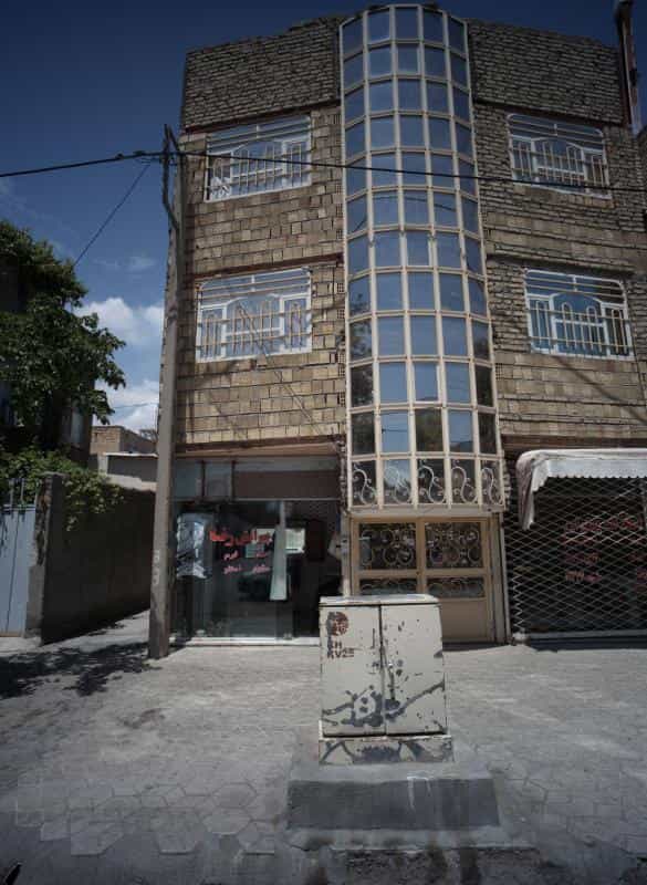 عکس پیرایش رضا در محله خواجه ربیع مشهد 