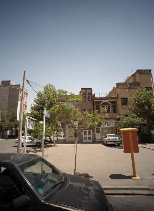 عکس زیبایی پرنیان در محله شریف مشهد 