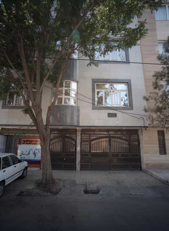 عکس آرایشگاه زنانه ملکه زیبایی در محله آزادشهر مشهد 