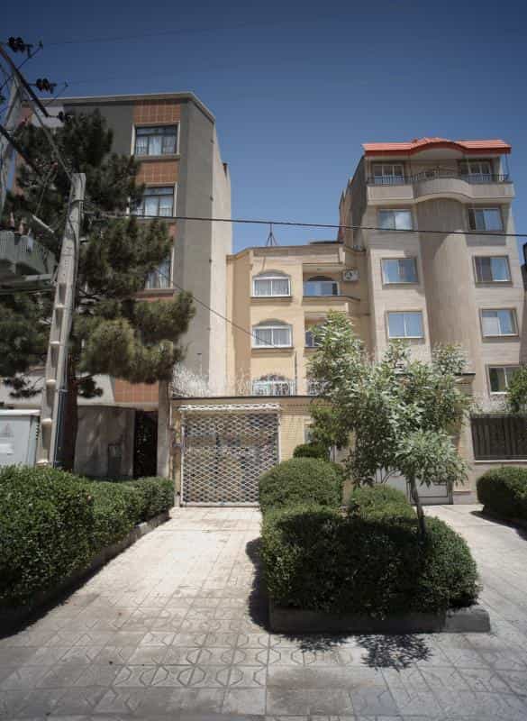 عکس سالن زیبایی در محله تربیت مشهد 
