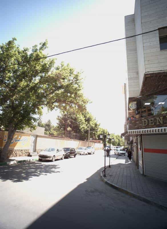 عکس آرایشگاه کارن در محله سجاد شهر مشهد 