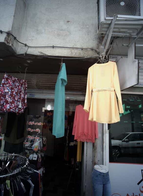 عکس فروشگاه پوشاک در شمیران نو