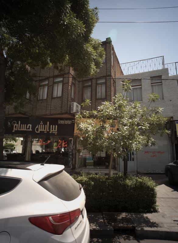 عکس پیرایش حسام در محله خرمشهر مشهد 