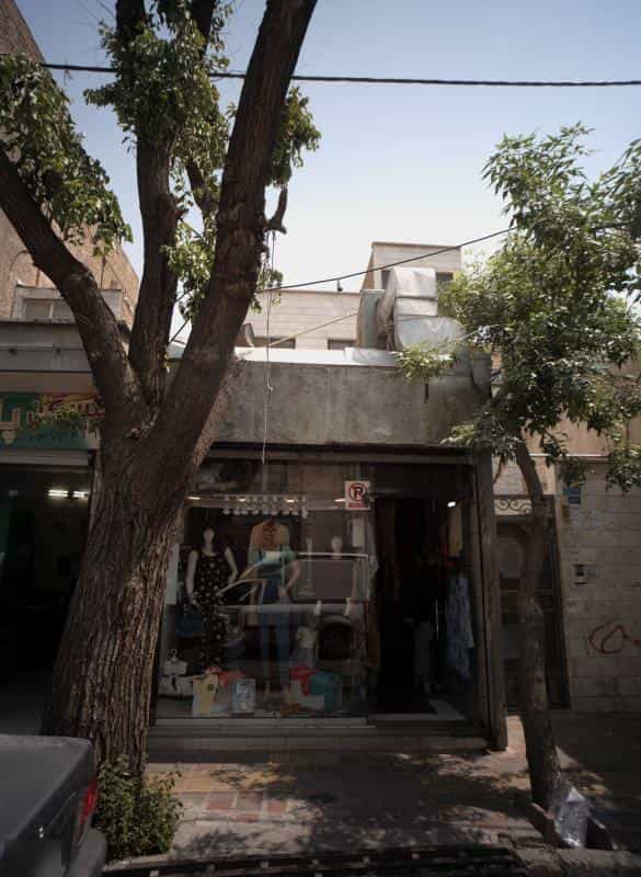 عکس فروشگاه پوشاک در هاشم آباد